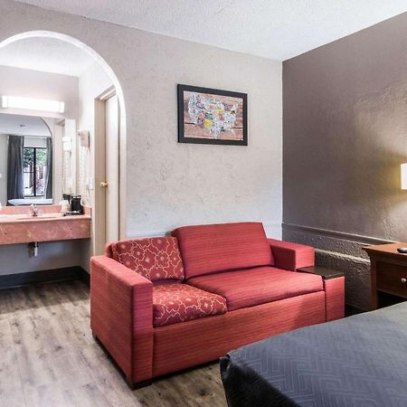 Econo Lodge Gainesville Dış mekan fotoğraf