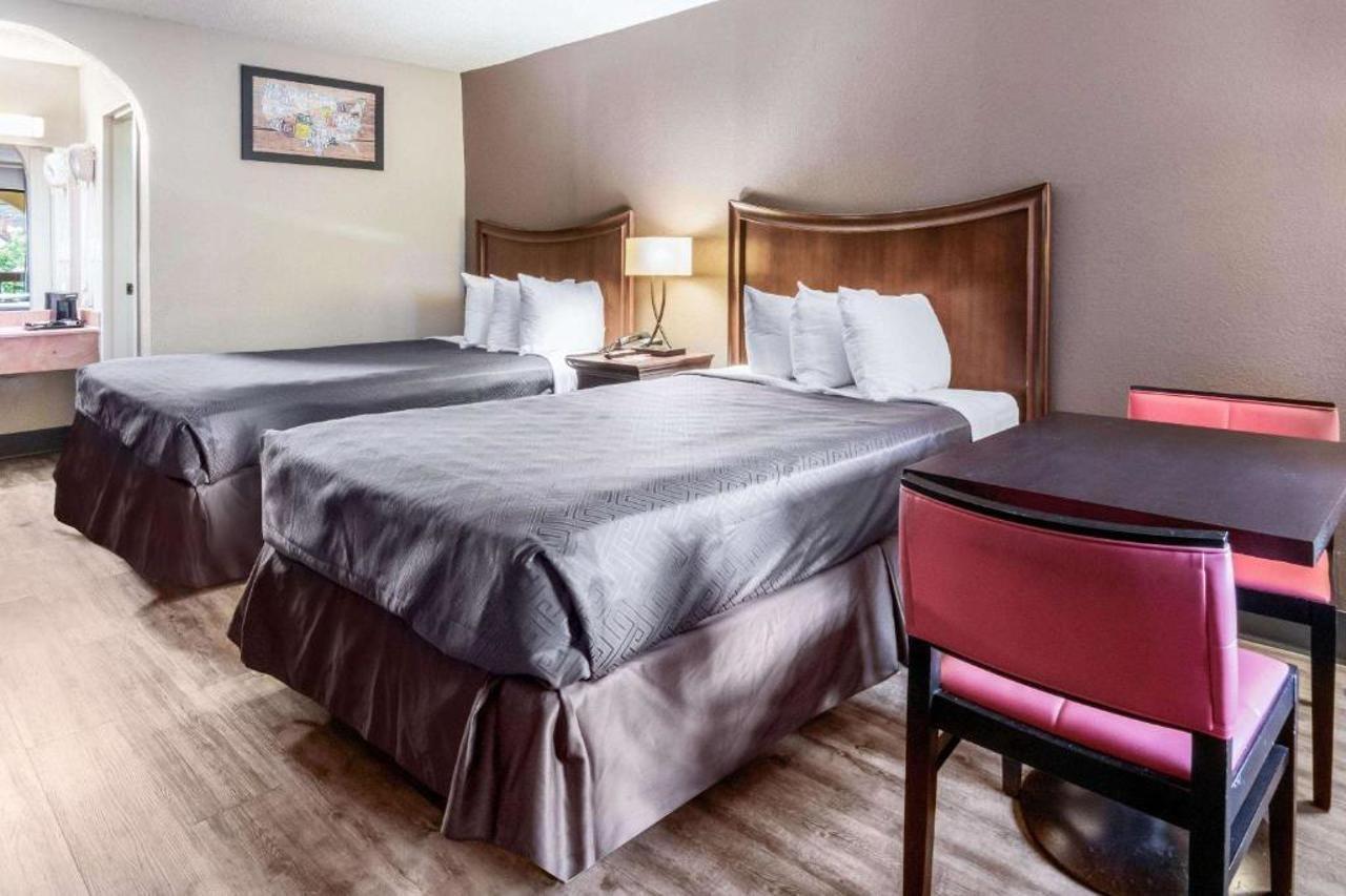 Econo Lodge Gainesville Dış mekan fotoğraf
