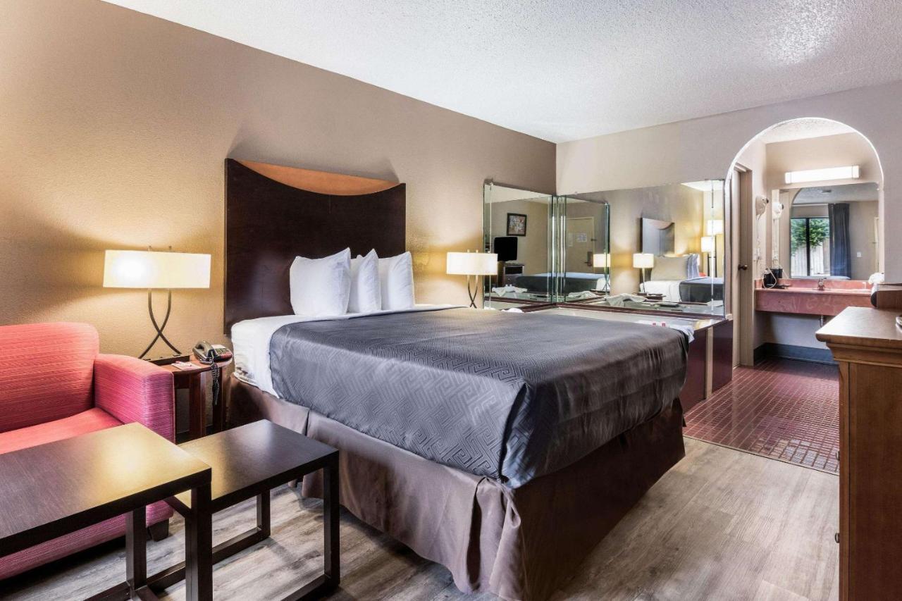 Econo Lodge Gainesville Dış mekan fotoğraf