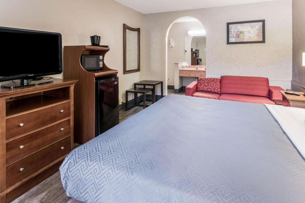 Econo Lodge Gainesville Dış mekan fotoğraf